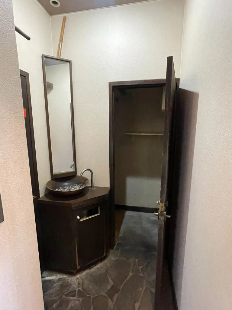 手洗い・更衣室 - 陶器ボウル洗面台